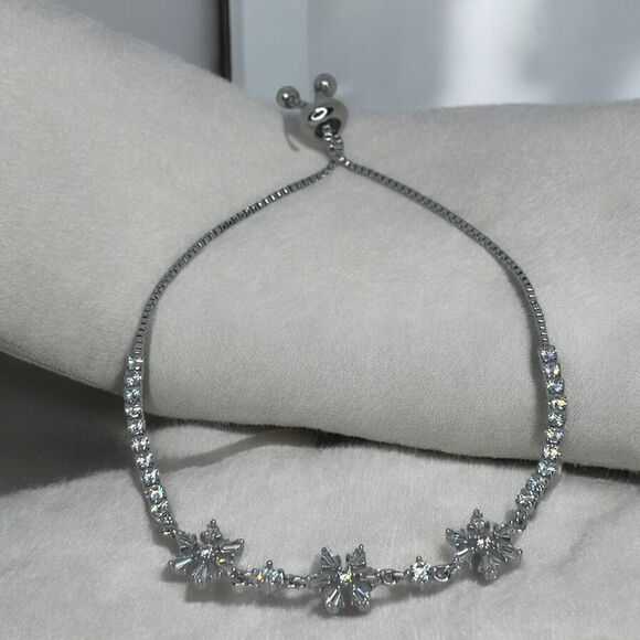 Silver Plated Bolo Bracelet Snowflake Holiday Fashion Style Elegant Trendy NEW - Picture 16 of 16